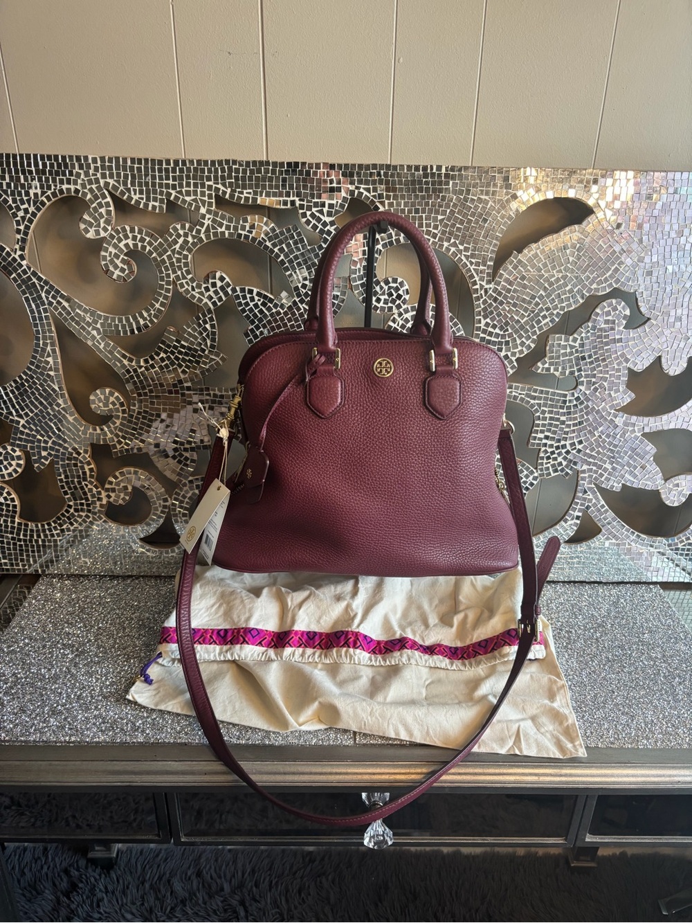 ⭐️Tory Burch Pebbled‎ Robinson Open Dome Satchel NWT